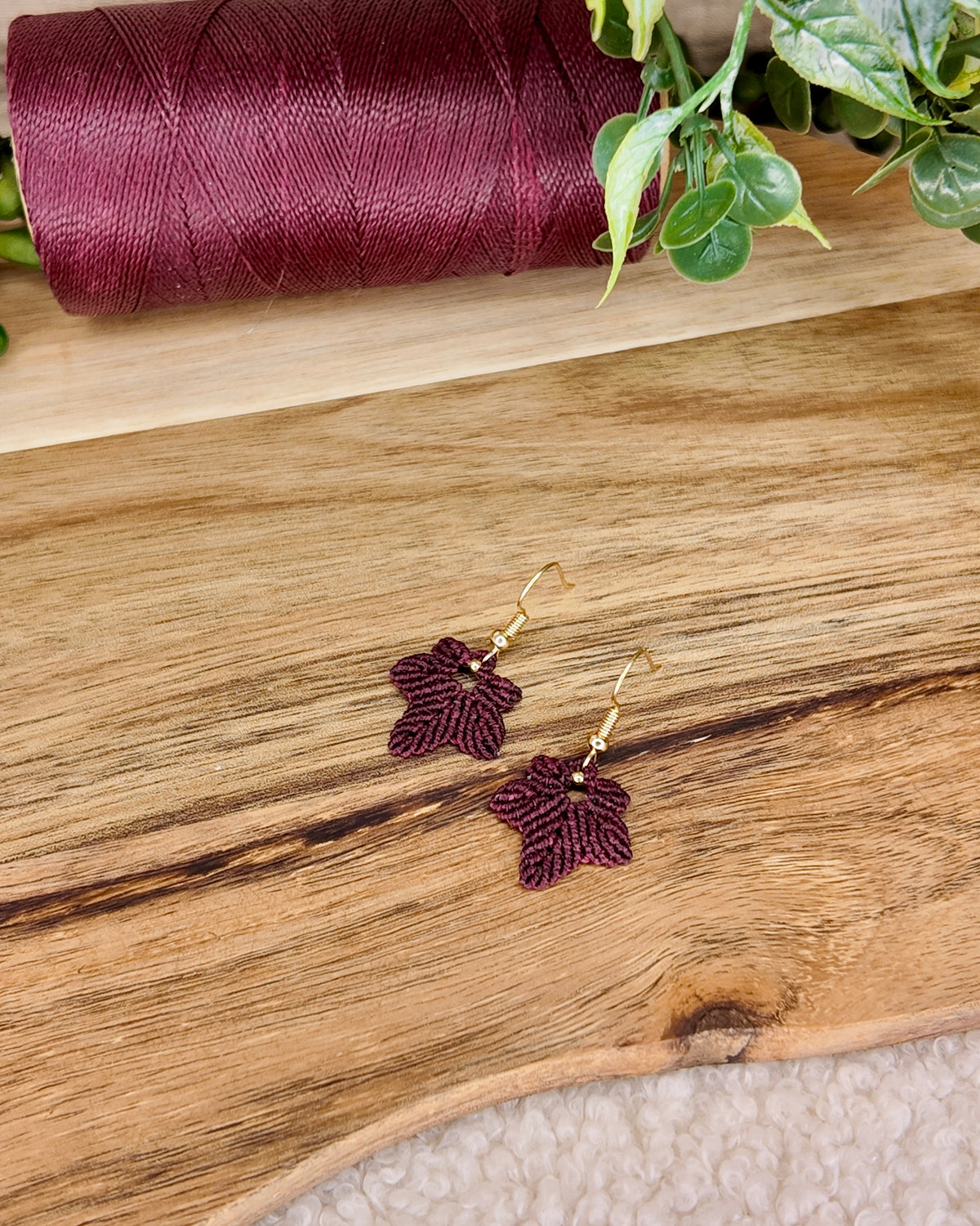 Boucles d'oreilles - Érable - Micro-macramé